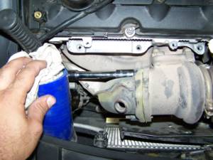 Peugeot 207 downpipe removal photos #Etuners
