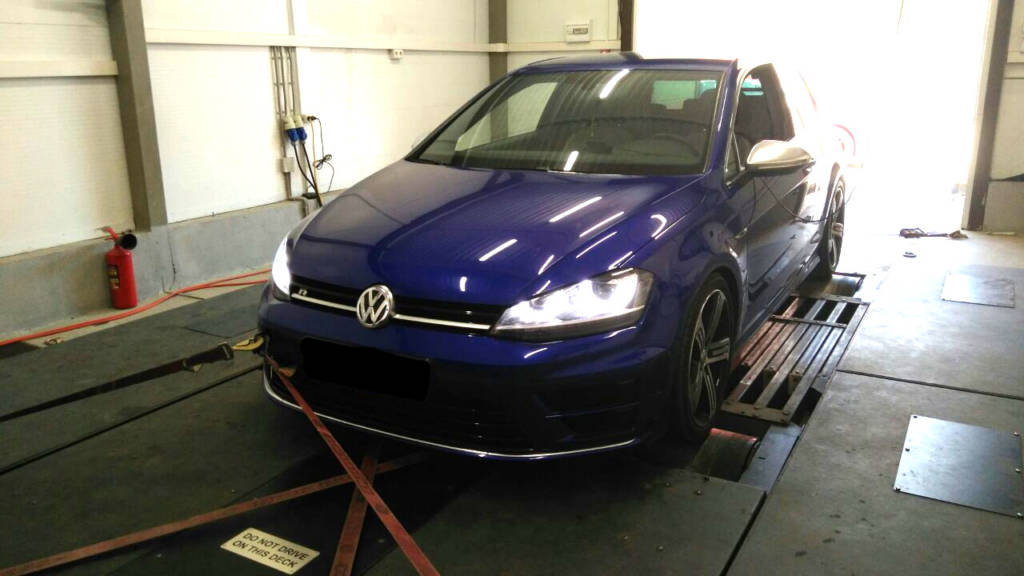 VW Golf 7R 2.0 TSI on Dynojet rolling road, with an Etuners Stage1+ ECU remap