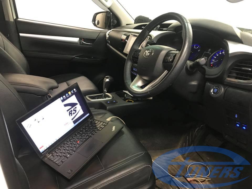 Toyota Hilux 2.8 diesel 1GD-FTV - Reflashing via OBD - Etuners Stage1 ECU remap