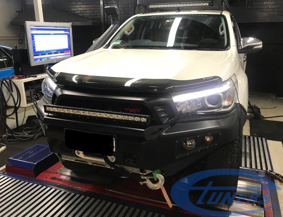 Toyota Hilux 2.8 diesel 1GD-FTV - Etuners Stage1 ECU remap on DynoDynamics rolling road