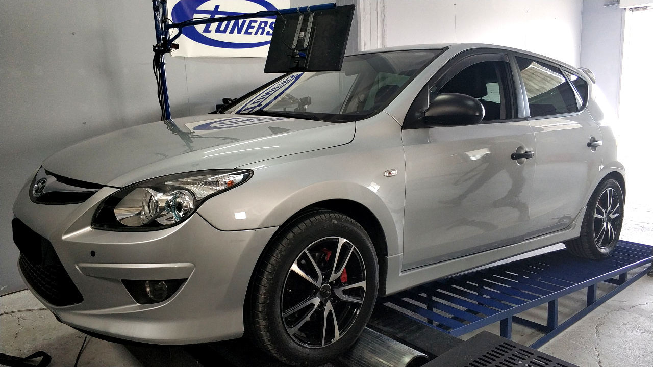Hyundai i30 1.6CDRI 90hp - Etuners stage1 remap tuning dyno