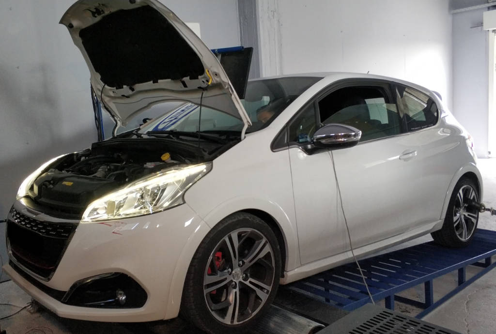 Peugeot 208 GTI THP208 - Etuners Stage2 98RON EP6-FDTX