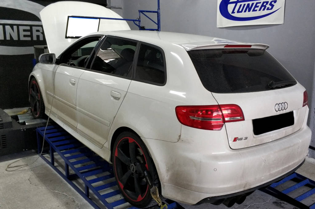 Audi RS3 8P 2.5TFSI DSG7 - Etuners Stage3 Garrett GTX35