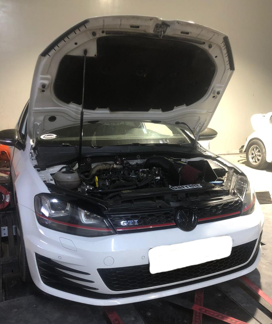 VW Golf 7 GTI 2.0TSI - Stage3 Boss500 GTX28 98RON - Etuners remap