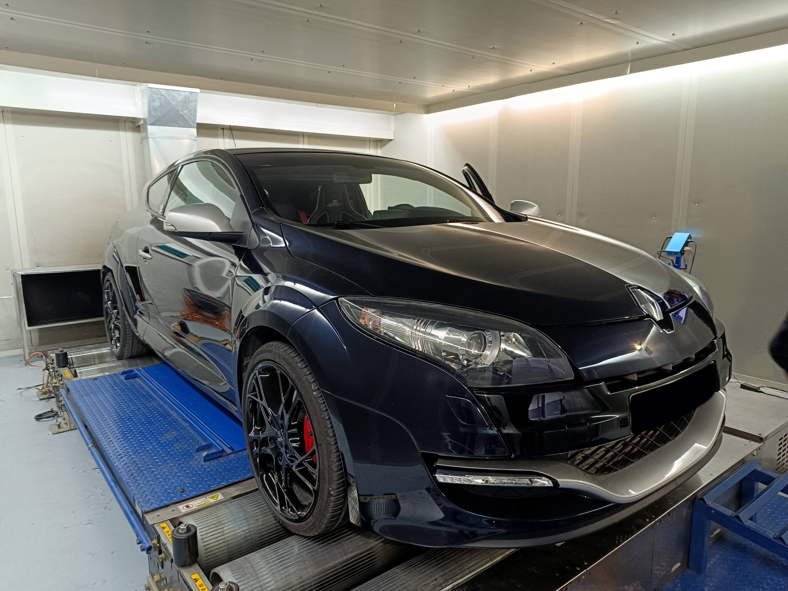 Renault Sport Megane Red Bull Racing RB8 – Stage2 100RON